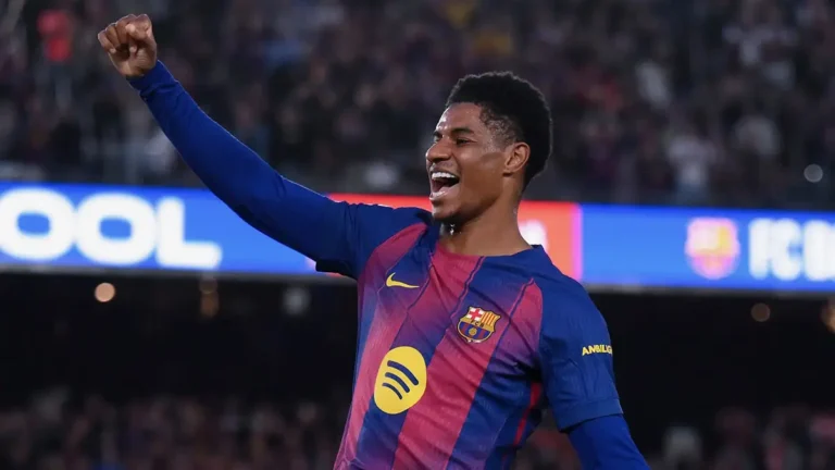 Marcus Rashford trong màu áo Barca
